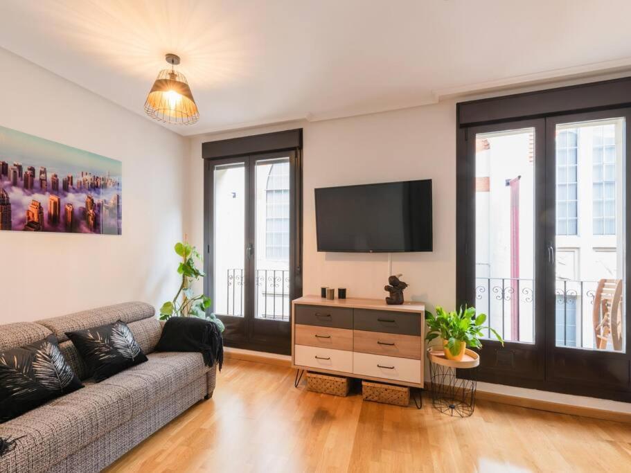 Duplex Cueva De Lobos By Clabao Apartman Logroño Kültér fotó